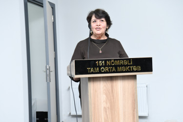 Nəsimi rayonunda 5 oktyabr – Beynəlxalq Müəllimlər Günü münasibətilə tədbir keçirilib.