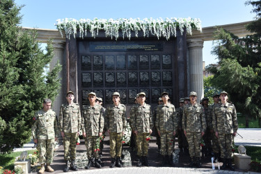 Nəsimi rayonunda 27 Sentyabr - Anım günü münasibətilə  rayon ərazisində yerləşən “Zəfər bağı”nda tədbir keçirilib.