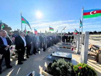 Vətən Müharibəsi Şəhidi Mikayılov Cəbrayıl Valeh  oğlunun şəhadət günündə əziz xatirəsi yad edildi.