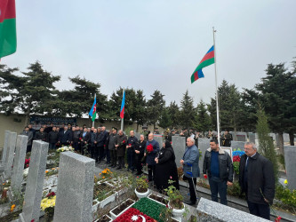 Vətən müharibəsi Şəhidi İsmayılov Emin Tahir oğlunun şəhadət günündə əziz xatirəsi yad olundu.