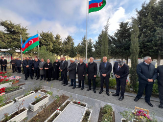 Vətən Müharibəsi Şəhidi İsmayılov Emin Tahir oğlunun doğum günündə əziz xatirəsi yad edildi.