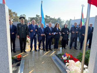 Vətən Müharibəsi Şəhidi Zeynallı Rəşad Qiyas oğlunun şəhadət günündə əziz xatirəsi yad edildi.