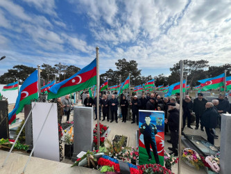 Şəhid Kazımov Vüsal Vüqar oğlunun şəhadət günündə əziz xatirəsi yad edildi.