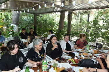 Nəsimi rayonunda Qurban bayramı ərəfəsində şəhid ailələri ilə görüş keçirilib.