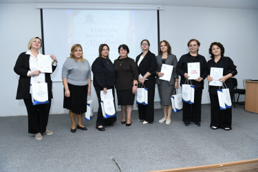 Nəsimi rayonunda 5 oktyabr – Beynəlxalq Müəllimlər Günü münasibətilə tədbir keçirilib.