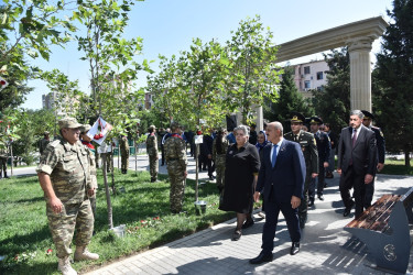 Nəsimi rayonunda 27 Sentyabr - Anım günü münasibətilə  rayon ərazisində yerləşən “Zəfər bağı”nda tədbir keçirilib.