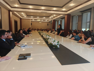 Nəsimi rayonunda “Konstitusiya və Suverenlik İli” çərçivəsində “Uşaqlara qarşı zorakılıq və onun fəsadları” mövzusunda maarifləndirici tədbir keçirilib.
