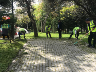 Nəsimi rayonunda abadlıq və cari təmir işləri davam etdirilir.