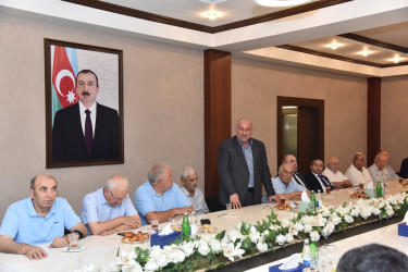 Nəsimi Rayon İcra Hakimiyyətində rayon ağsaqqalları ilə görüş keçirilib