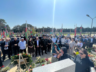 Vətən müharibəsi Şəhidi Əliyev Rauf Səxavət oğlunun doğum günündə əziz xatirəsi yad olundu.