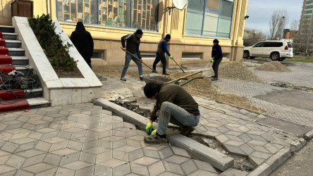 Nəsimi rayonunda genişmiqyaslı abadlıq və təmir-bərpa işləri davam etdirilir.