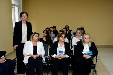 Nəsimi Rayon İcra Hakimiyyətinin başçısı növbəti səyyar qəbul keçirib.