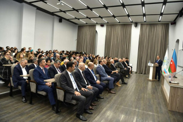 Yeni Azərbaycan Partiyası (YAP) Nəsimi rayon təşkilatı və Nəsimi rayon İcra Hakimiyyəti tərəfindən  Azərbaycan Respublikası Prezidenti, Yeni Azərbaycan Partiyasının sədri,  Müzəffər Ali Baş Komandan İlham Əliyev cənablarının  fəaliyyətinə həsr edilmiş “Azərbaycan son 20 ildə” tədbiri keçirilib.