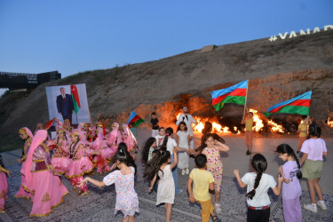 “Yanar dağ” Dövlət Tarix-Mədəniyyət və Təbiət Qoruğunda 15 İyun - Milli Qurtuluş Günü ilə əlaqədar tədbir keçirilib.