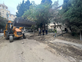 Bakıxanov 42 saylı ünvanda abadlıq-quruculuq işləri davam edir.