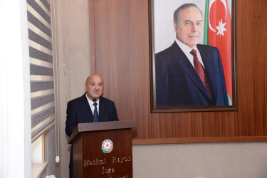 Nəsimi rayonunda 15 iyun – Milli Qurtuluş Gününə həsr olunmuş “15 İyun Milli Qurtuluş günü Müstəqil Azərbaycanımızın şanlı səhifəsidir” adlı tədbir keçirilib.