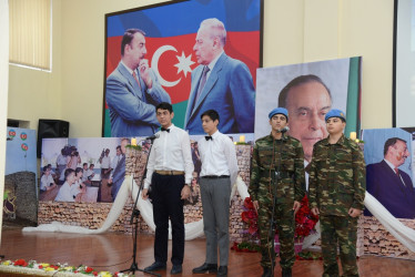 Nəsimi rayonunda Ulu Öndər Heydər Əliyevin 100 illiyinə həsr olunmuş tədbir keçirilib.