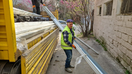 Nəsimi rayonu Cavadxan 28,32 saylı ünvanlarda abadlıq-quruculuq yenidənqurma işlərinə başlanılıb.