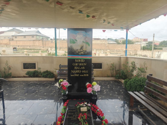 Vətən Müharibəsi Şəhidi Ələsgərov Ələkbər İsgəndər oğlunun şəhadət günündə əziz xatirəsi yad edildi.