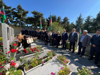 Vətən müharibəsi Şəhidi İsmayılov Emin Tahir oğlunun doğum günündə əziz xatirəsi yad olundu.