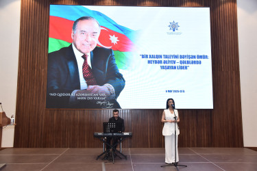 Nəsimi rayonunda Heydər Əliyevin anadan olmasının 102-cİ ildönümünə həsr edilmiş "Bir Xalqın Taleyini Dəyişən Ömür: Heydər Əliyev – Qəlblərdə Yaşayan Lider" mövzusunda tədbir keçirilib.