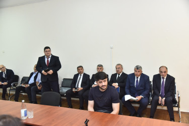 Nəsimi rayon İcra Hakimiyyətinin başçısı növbəti səyyar qəbul keçirib
