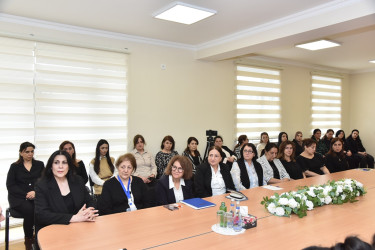 Nəsimi rayon İcra Hakimiyyətinin başçısı səyyar qəbul keçirib