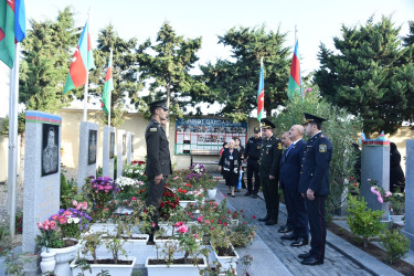 Anım günündə 2 saylı Fəxri və Şəhidlər Xiyabanında  dəfn olunmuş Şəhidlər ziyarət olundu.