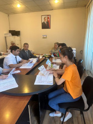 Nəsimi rayonunda əhali arasında maarifləndirmə məqsədilə Sosial Xidmətlər Agentliyinin çap materialları və bukletləri paylanılıb.