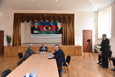 Nəsimi rayon İcra Hakimiyyətinin başçısı növbəti səyyar qəbul keçirib.
