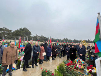 Vətən müharibəsi Şəhidi  Babaxanov Elman Ağamirzə oğlunun doğum günündə əziz xatirəsi yad olundu.