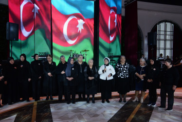 Nəsimi rayonunda “8 Mart - Beynəlxalq Qadınlar Günü” münasibətilə Ulu Öndər Heydər Əliyev və Azərbaycan cəmiyyətinin inkişafında qadınların rolu adlı  tədbir keçirilib.