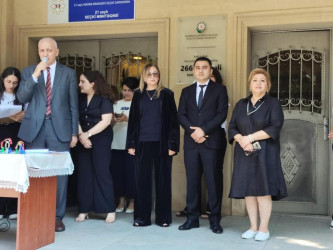 Nəsimi rayonunun ümumtəhsil müəssisələrində “Son zəng” tədbirləri keçirildi.