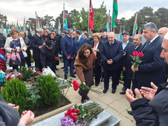 Vətən Müharibəsi Şəhidi Qasımlı Mirhəmid Nazim oğlunun şəhadət günündə əziz xatirəsi yad edildi.