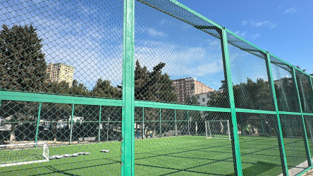 Nəsimi rayonunda başlanılmış abadlıq və təmir-bərpa işləri davam etdirilir.