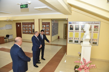 Nəsimi rayon İcra Hakimiyyətinin başçısı növbəti səyyar qəbul keçirib