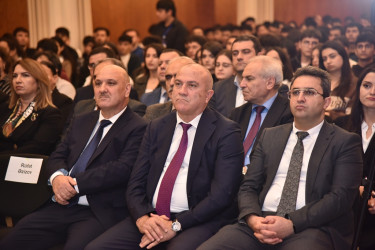 Nəsimi rayonunda 18 Oktyabr – Müstəqilliyin Bərpası Gününə həsr olunmuş tədbir keçirilib