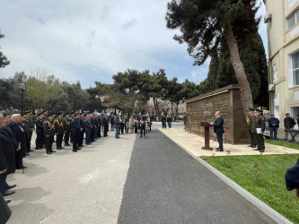 Azərbaycan Tibb Universitetinin Şəhid məzunlarının xatirəsinə ucaldılmış “Memorial Abidə Kompleksi”nin açılış mərasimi keçirildi.