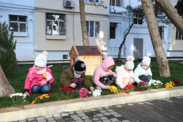 Nəsimi rayonunda növbəti “Abad həyət” sakinlərin istifadəsinə verilib.