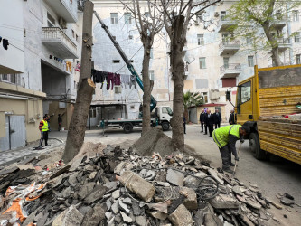 Nəsimi rayonu Səməd Vurğun 112 saylı ünvanda abadlıq-quruculuq işləri davam etdirilir.