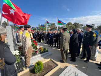 Vətən Müharibəsi Şəhidi Zeynallı Rəşad Qiyas oğlunun şəhadət günündə əziz xatirəsi yad edildi.