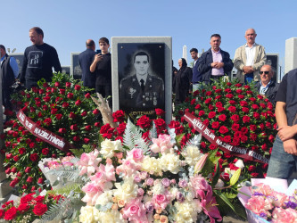 Vətən Müharibəsi Şəhidləri Məmmədov Vüqar Elxan oğlunun və Əliyev İmran Əli oğlunun şəhadət günündə əziz xatirəsi yad edildi.