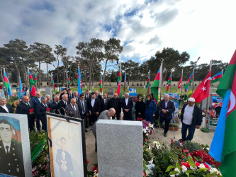 Vətən müharibəsi Şəhidi Hüseynzadə Həmidağa Bağı oğlunun əziz xatirəsi ehtiramla yad edildi.