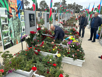 Şəhid Zeynallı Rəşad Qiyas oğlunun şəhadət günü xatirəsi anıldı.