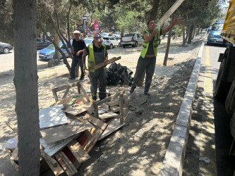 Nəsimi rayonunda küçə ticarətinin qarşısının alınması istiqamətində tədbirlər davam etdirilir.