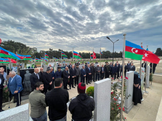 Vətən Müharibəsi Şəhidi Məmmədov Vuqar Elxan oğlunun şəhadət günündə əziz xatirəsi yad edildi.