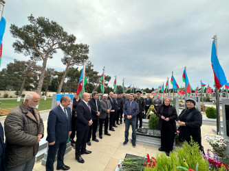 Vətən Müharibəsi Şəhidi Cəfərov Ruslan Gündüz oğlunun şəhadət günündə əziz xatirəsi yad edildi.