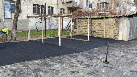Nəsimi rayonu H.Seyizadə 18 saylı binada son tamamlanma işləri gedir.