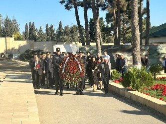 Vətən Müharibəsi Şəhidi Həsənov Faiq Hüseyn  oğlunun şəhadət günündə əziz xatirəsi yad edildi.