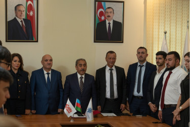 Nəsimi rayonunda bilik günü ilə bağlı tədbir keçirilib